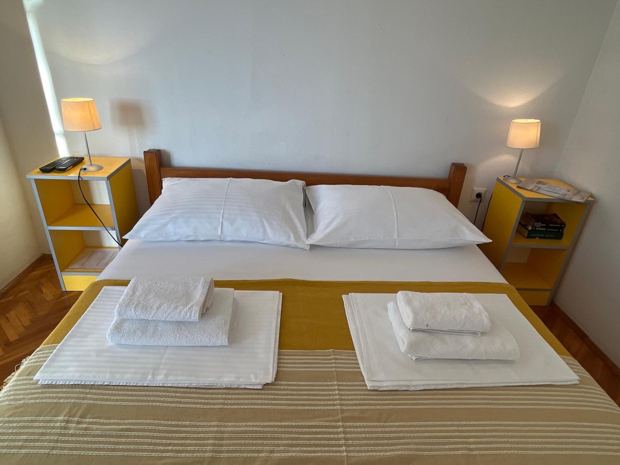 Apartmani Ivan Trogir Exteriör bild